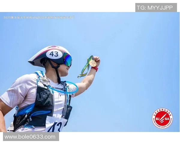 重庆滑板队在城市马拉松积分榜中以74分稳居第一名引发关注 重庆滑板队在城市马拉松积分榜中以74分稳居第一名引发关注