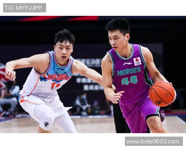 西安篮球队在比赛中的整体压制表现及其对胜负的影响分析 西安篮球队在比赛中的整体压制表现及其对胜负的影响分析