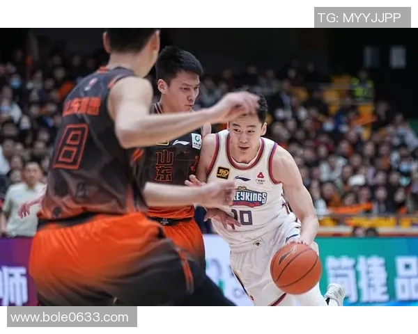 CBA山东对阵上海精彩直播视频回放及赛后分析全记录