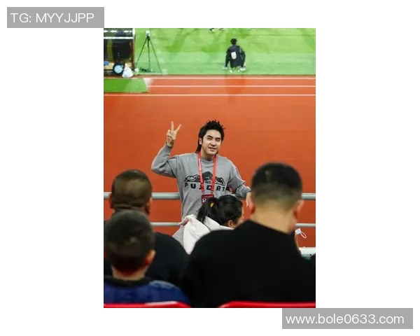 吴冠希:从青涩新星到篮球场上的领军人物的成长之路 吴冠希:从青涩新星到篮球场上的领军人物的成长之路