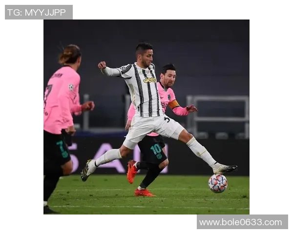 尤文图斯与巴塞罗那激战成和双方在友谊赛中展现精彩表现 尤文图斯与巴塞罗那激战成和双方在友谊赛中展现精彩表现